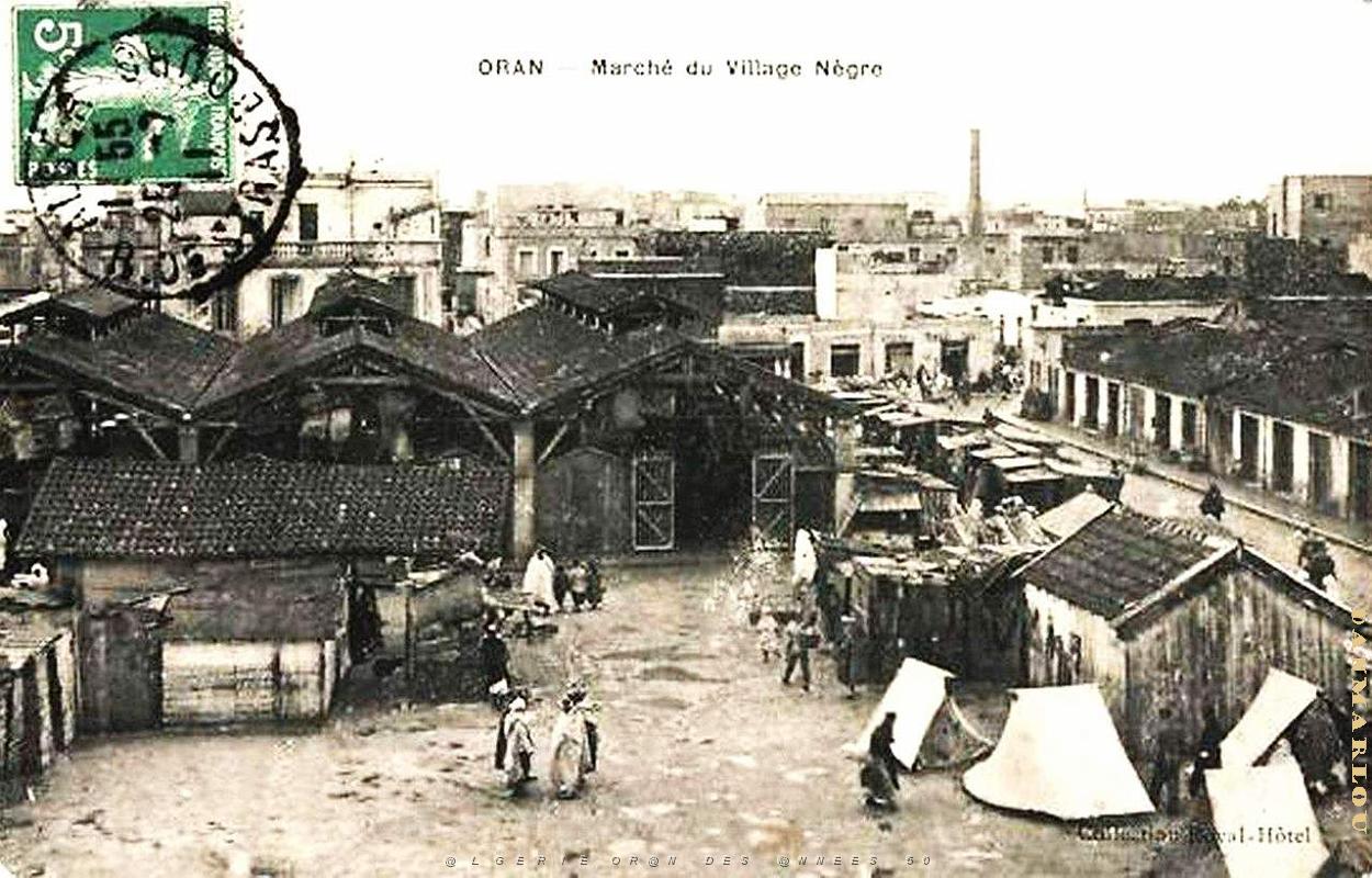 CA a- 225- Village negre.jpg